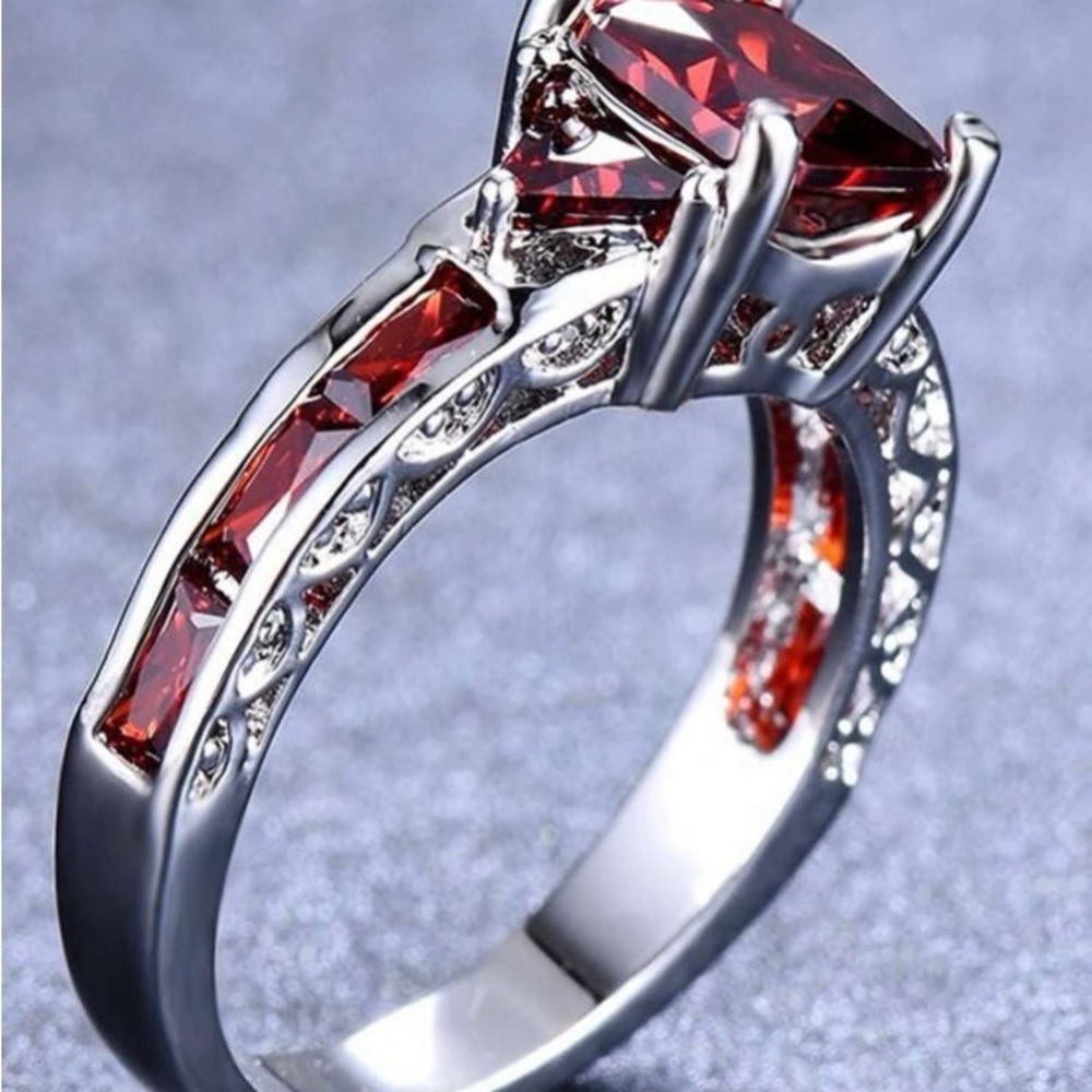 The Dazzler Red Zirconia Ring, Sz 6